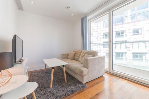 undefined, Lincoln Plaza, London E14