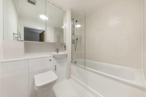 undefined, Cassilis Road, London E14