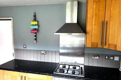 undefined, Armada Close, Birmingham B23