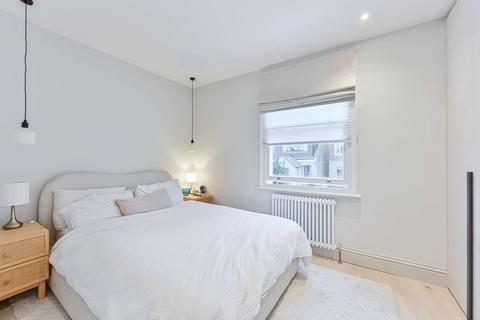 2 bedroom flat for sale, Cavendish Road, Clapham South, London, SW12