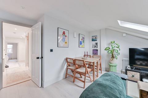 2 bedroom flat for sale, Cavendish Road, Clapham South, London, SW12