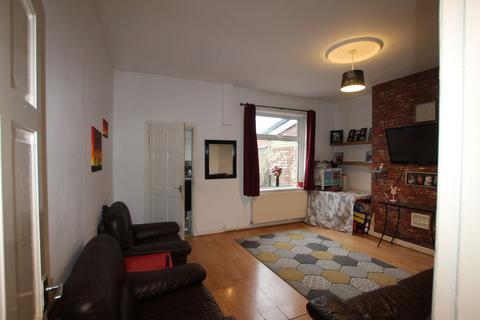 2 bedroom terraced house for sale, Derby Street, Heywood, Greater Manchester, OL10 4QN