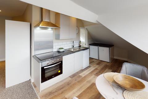 undefined, Whiteladies Road, Bristol BS8