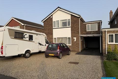 4 bedroom detached house for sale, Dunbar Drive, Eaglescliffe TS16 9EG