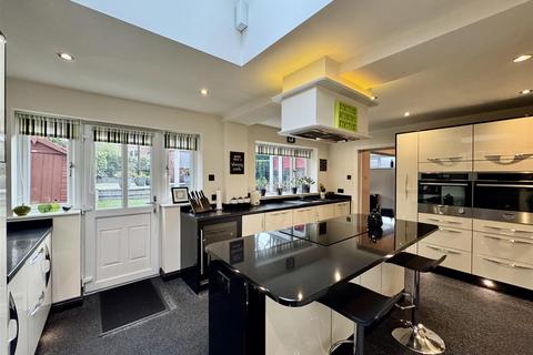 undefined, Woodlands Road, Lepton, Huddersfield, HD8 0HT