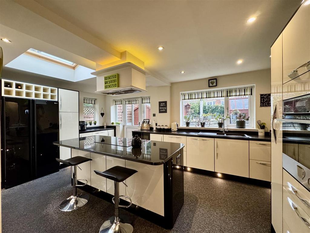 Breakfast kitchen