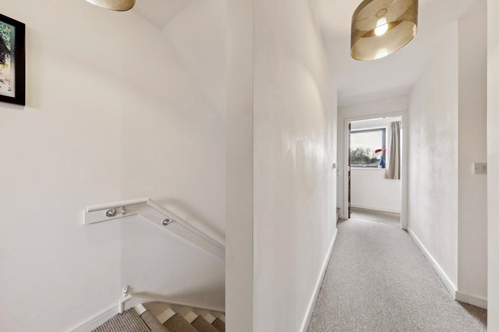 Landing 1st Floor