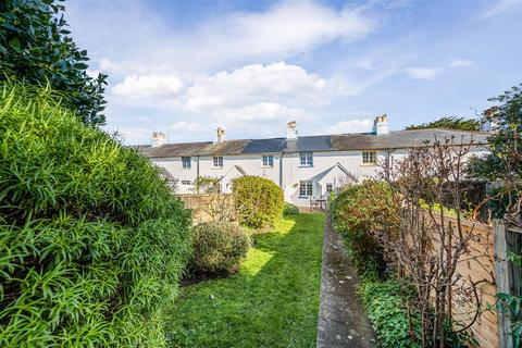 3 bedroom cottage for sale, Snow Hill, West Wittering, Chichester