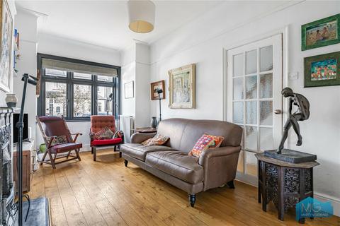 undefined, Marne Avenue, London, N11