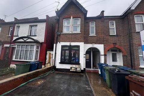 undefined, Parkfield Rd, South Harow, HA2