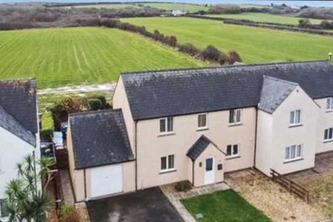 3 bedroom semi-detached house for sale, West Bay Close, Angle, PEMBROKE