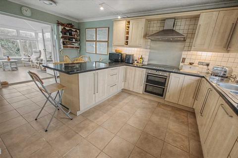 3 bedroom semi-detached house for sale, West Bay Close, Angle, PEMBROKE