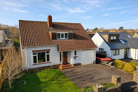 4 bedroom detached house for sale, Bitterne Way, Lymington, SO41