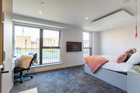 undefined, Diamond Studio at Glasgow West End, 31 Gilbert Street G3