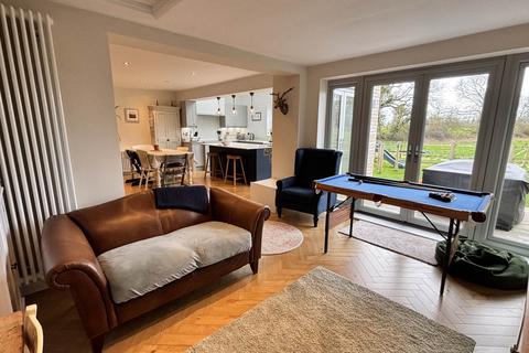undefined, Forge Close, Milton Lilbourne, SN9 5LH