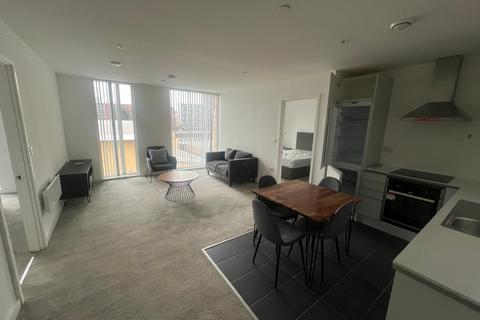 2 bedroom apartment to rent, Burlington Square, manchester, M15