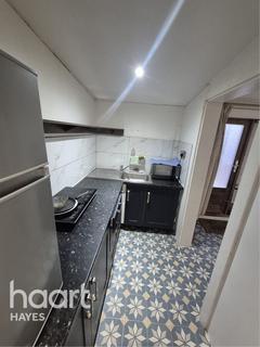 undefined, Newdene Avenue, NORTHOLT