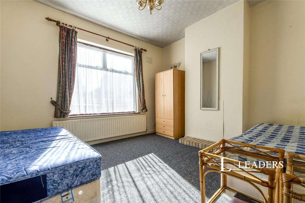 Second Reception/Bed
