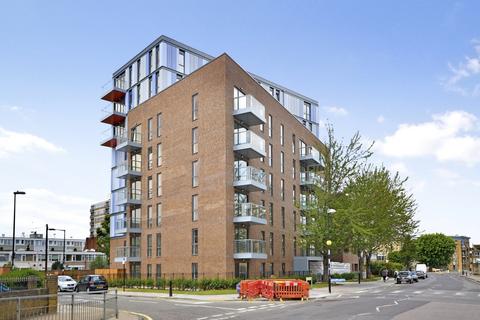 2 bedroom apartment to rent, Chrisp Street,  E14