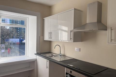 1 bedroom flat to rent, Leonard Street, Perth, PH2