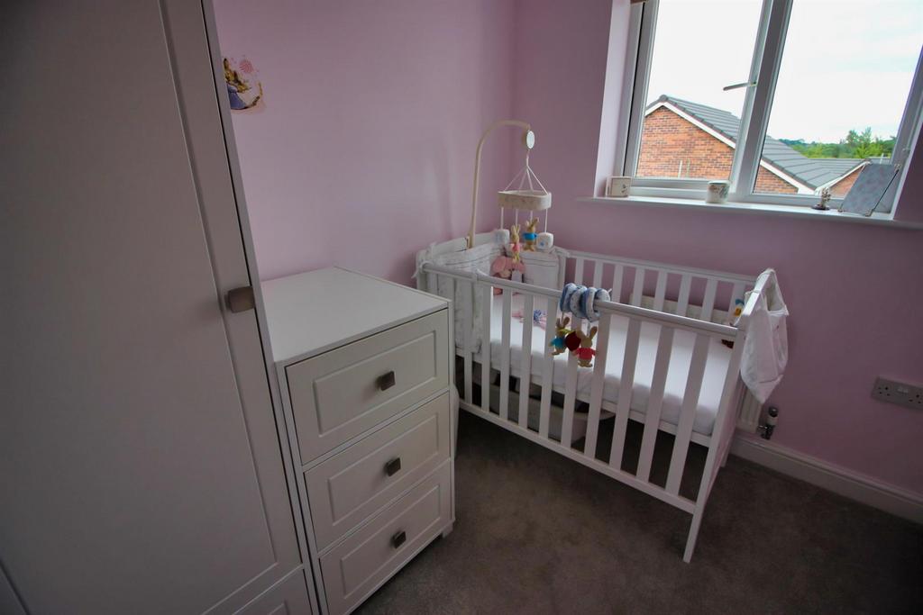 18 - bedroom 3.jpg