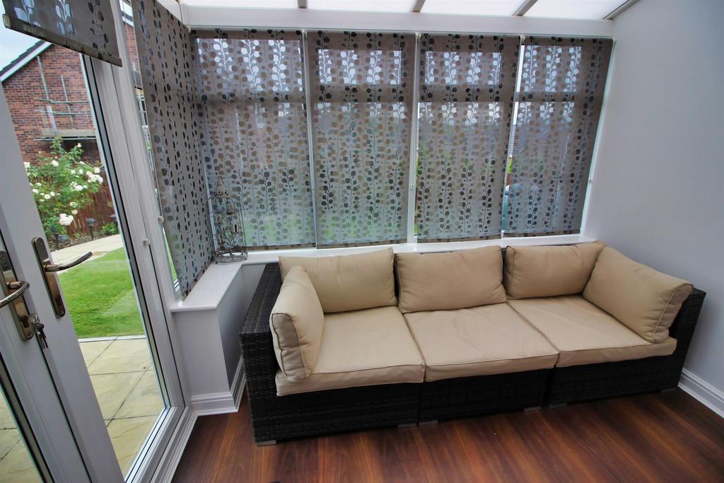 24 - conservatory.jpg