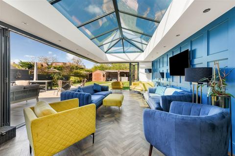 4 bedroom detached house for sale, Loughborough Road, Bunny, Nottingham