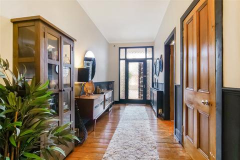2 bedroom flat for sale, Croft Road, Cambuslang, Lanarkshire, G72