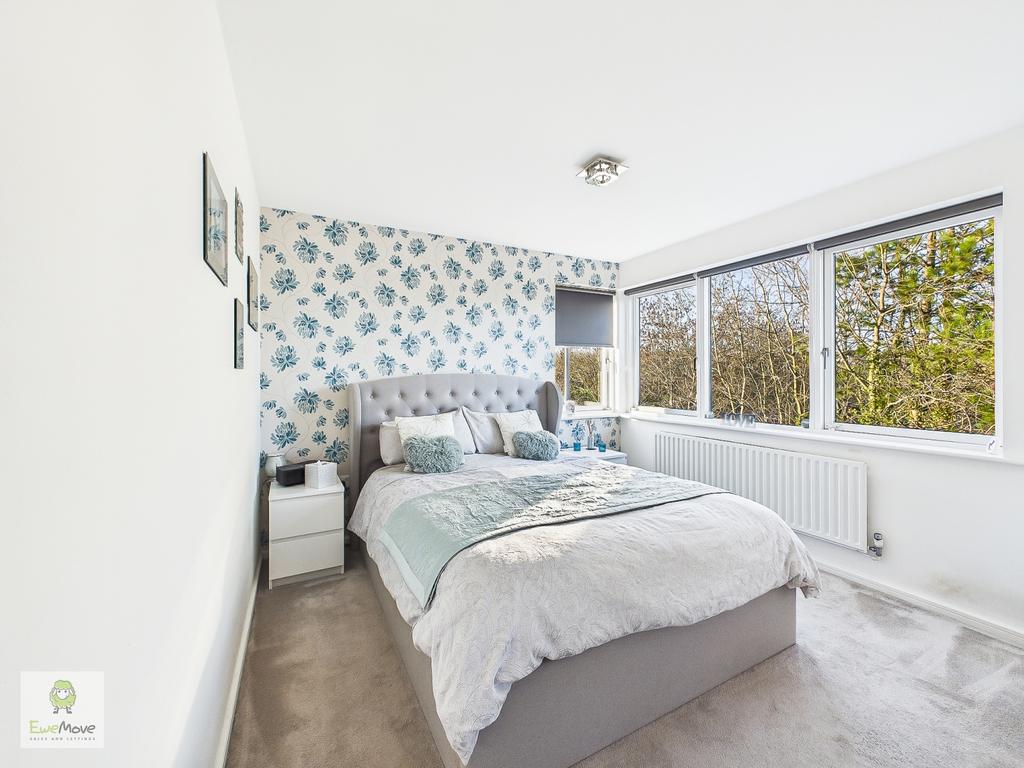 Bedroom With Ensuite