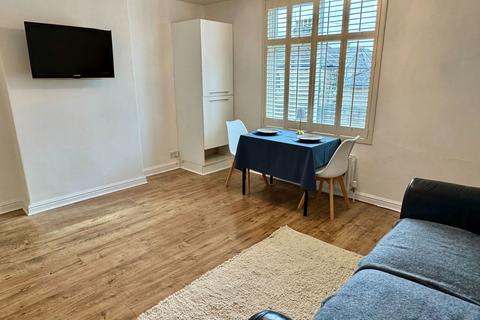 undefined, Wetherby, Westgate, LS22