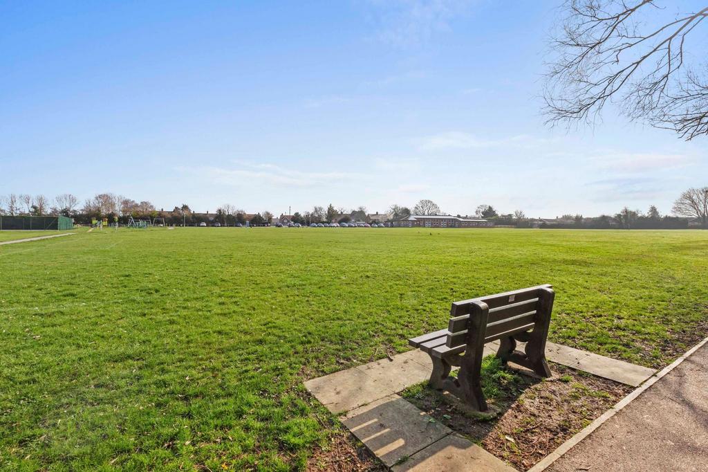 Eskdale Park