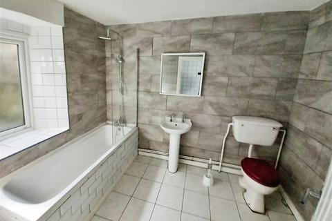 undefined, Woodfield Terrace, MOUNTAIN ASH, CF45