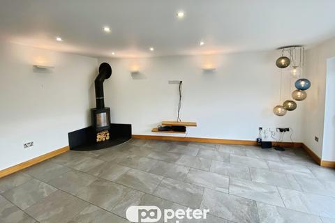undefined, Heol Penrhiw, MOUNTAIN ASH, CF45