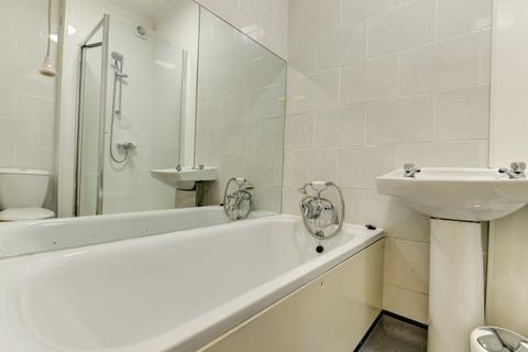 6 bedroom house to rent, 28A Crescent Road, Brighton BN2