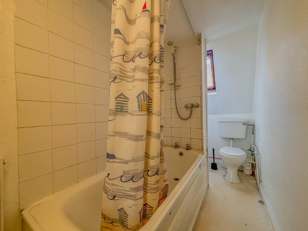 Shared Bathroom 1