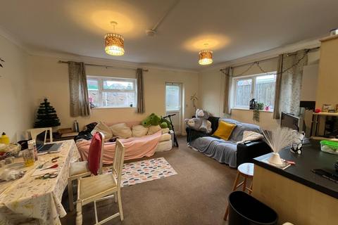 undefined, Wycliffe Road 5 Bed Student House