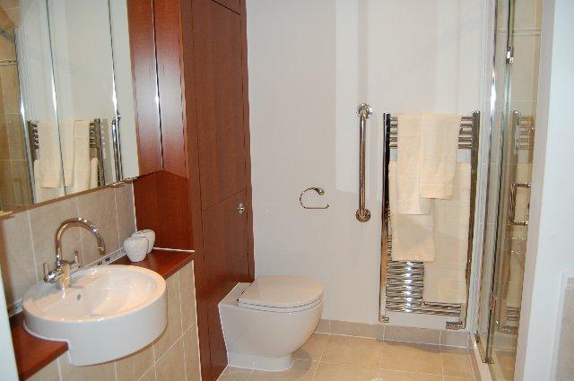 61 QH - En Suite 640