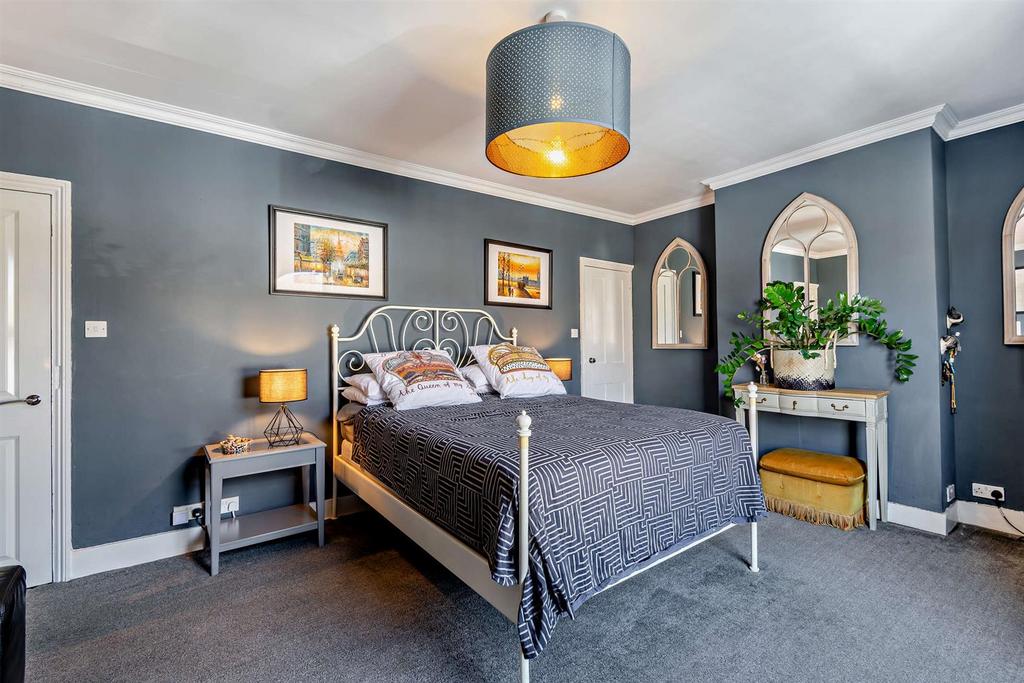 8660018-interior16-800.jpg