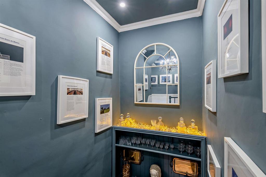 8660018-interior11-800.jpg
