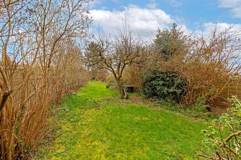 4 bedroom semi-detached house for sale, The Ridgeway, St Albans