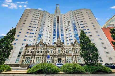 2 bedroom flat for sale, Bute Terrace, Cardiff, CF10