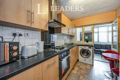 5 bedroom terraced house to rent, Rivers Street, PO5