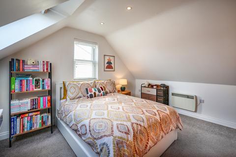 undefined, 3 Albion Court, St Sampson's, Guernsey, GY2