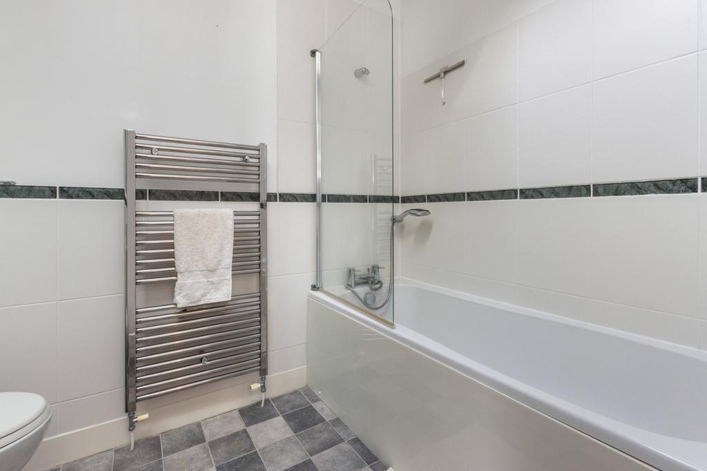 Ensuite Bathroom