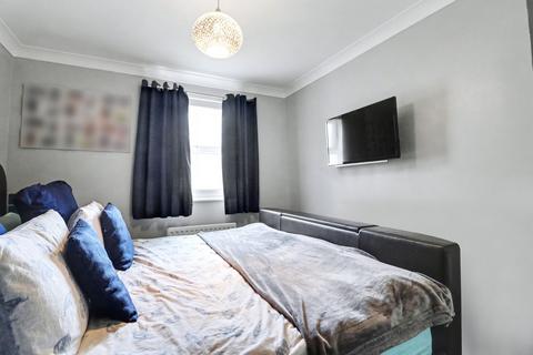 undefined, White's Way, Southampton SO30