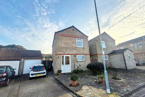 3 bedroom detached house for sale, Peyton Close, Eastbourne