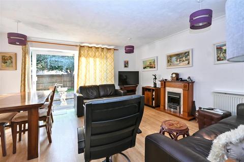 3 bedroom detached house for sale, Peyton Close, Eastbourne