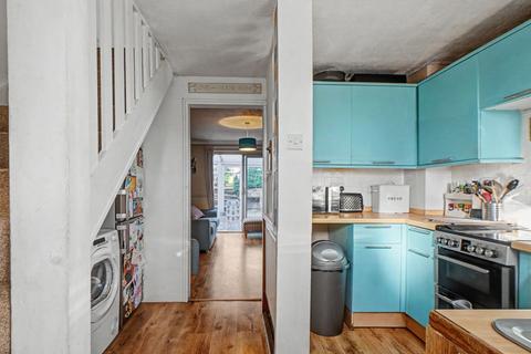 2 bedroom terraced house for sale, Heron Way, Chatham, ME5