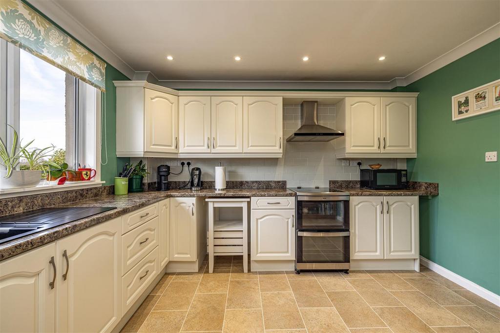19 Pinnaclehill Park Kelso 15.JPG