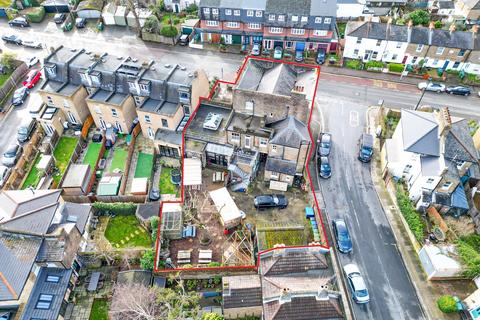 Pub for sale, 109 Old Dover Rd London SE3 8SU